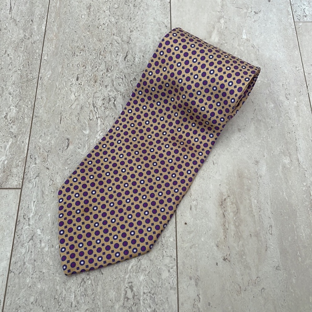 Men’s Christian Dior 100% Silk Geometric Retro Dot Suit Tie Purple Gold Formal